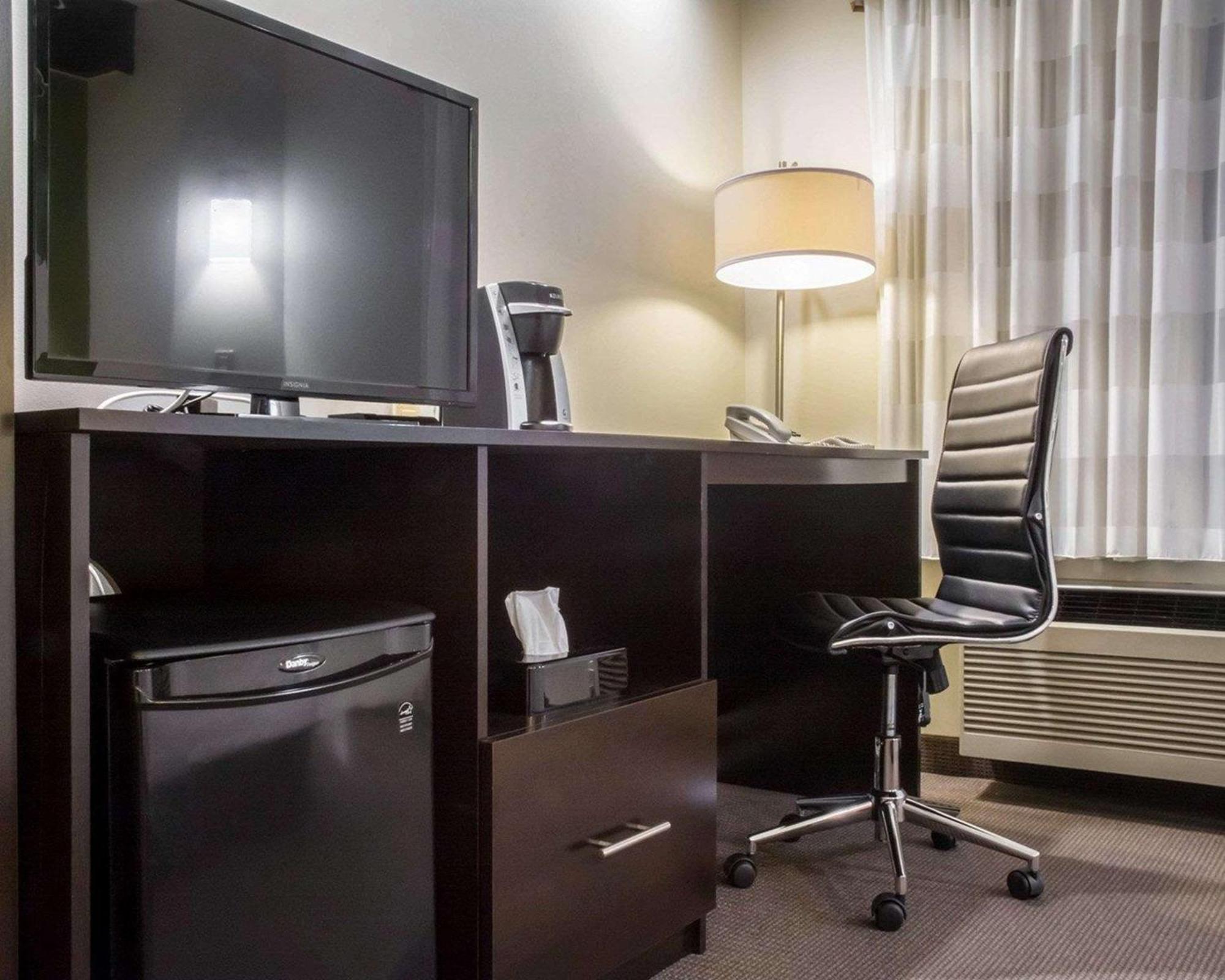 Sleep Inn Bracebridge Esterno foto