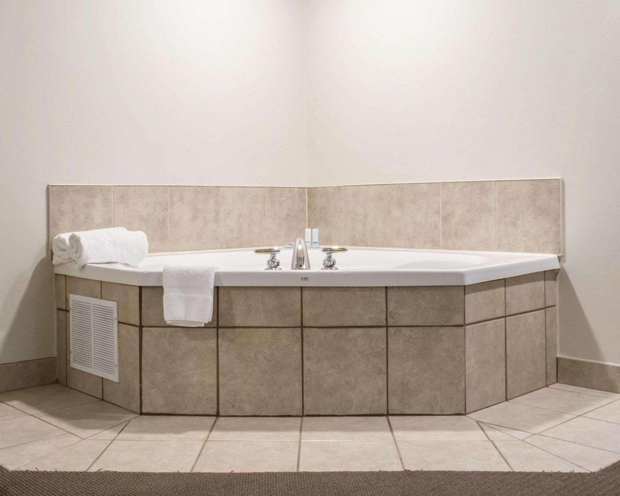 Sleep Inn Bracebridge Esterno foto