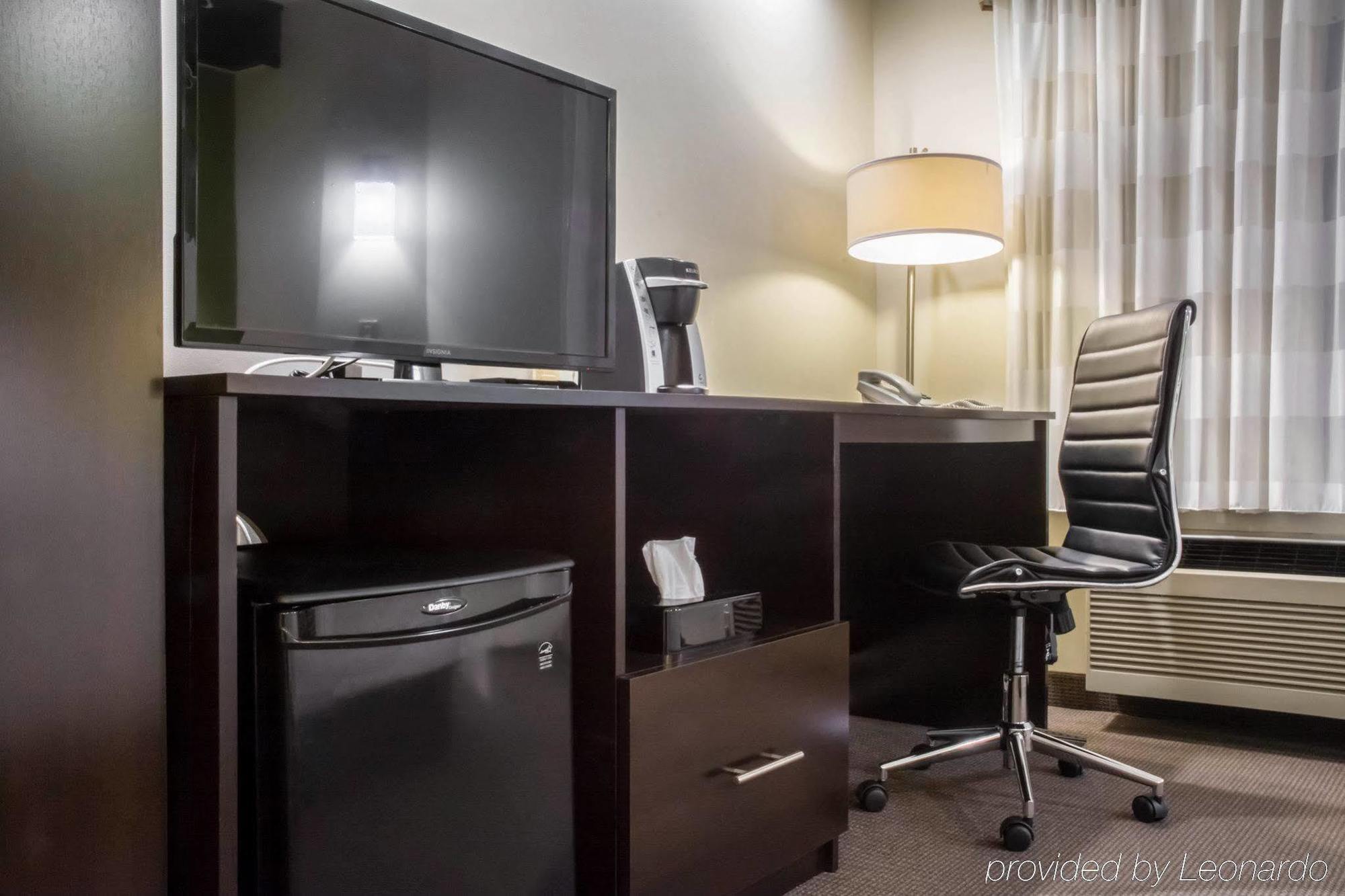 Sleep Inn Bracebridge Esterno foto